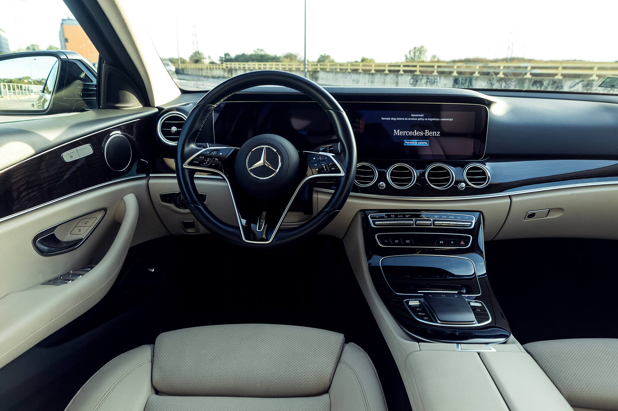 Mercedes E220