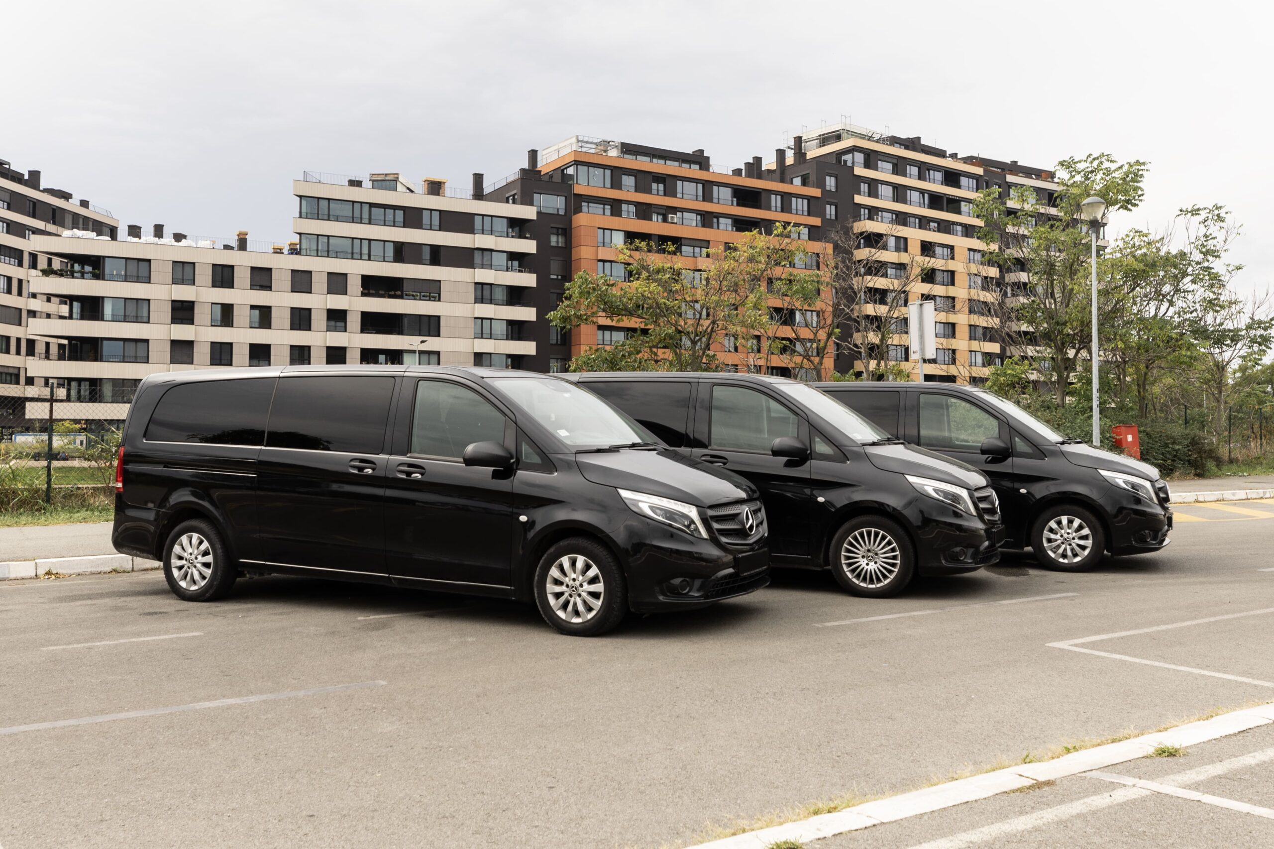 Extra long van